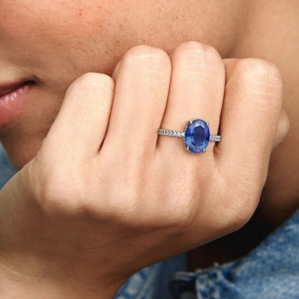 Stříbrný zásnubní prsten ve stylu vévodkyně Kate Timeless 190056C01