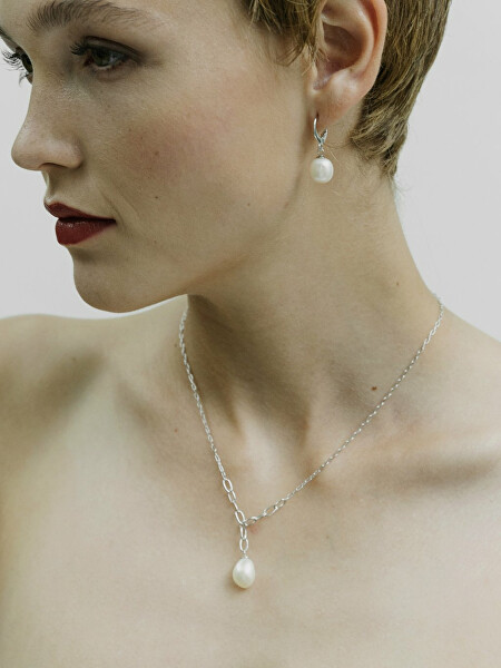 Nežné strieborné náušnice kruhy s riečnymi perlami Pearl Heart 5357 01