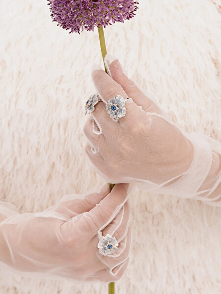Stříbrný prsten Rozkvetlý květ Fiorella Bloom Pop 5472 70