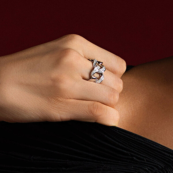 Výrazný stříbrný prsten se zirkony Eva RZEV38