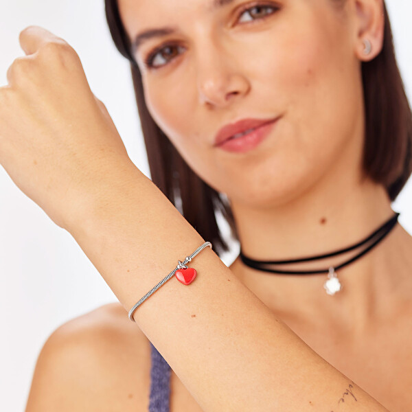 Slušivý ocelový náramek s přívěskem srdce Click SCK291