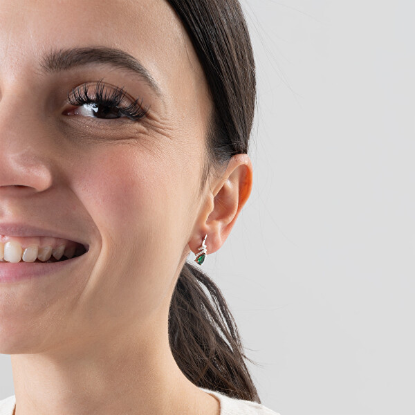 Módní náušnice se zirkony a smaragdovým sklem SC380