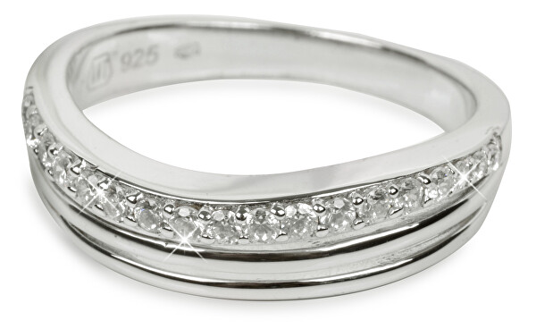 Stříbrný prsten s krystaly SC037
