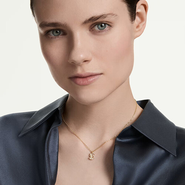 Půvabný pozlacený náhrdelník s krystaly Swan 5754626