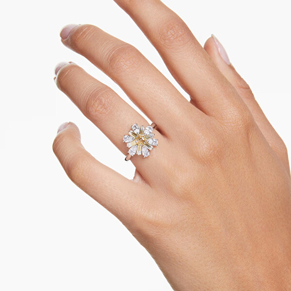 Úchvatný prsten s krystaly Idyllia 568908