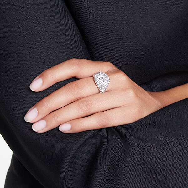 Výrazný prsten s čirými křišťály Meteora 568424