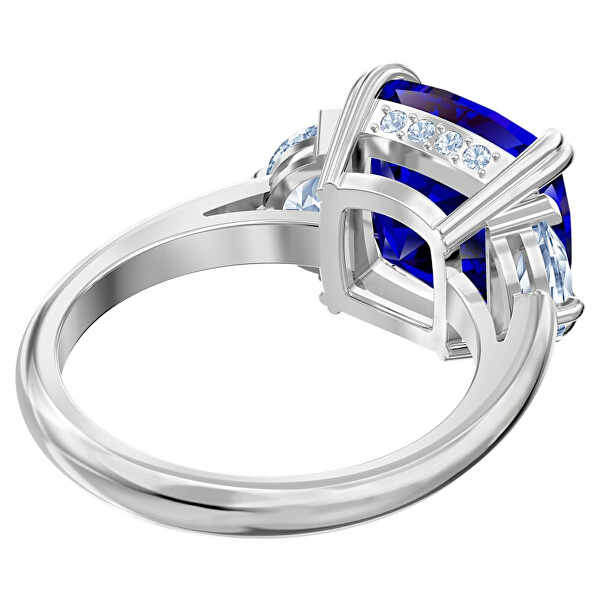 Třpytivý prsten s modrým krystalem Swarovski Attract Trilogy 5515710