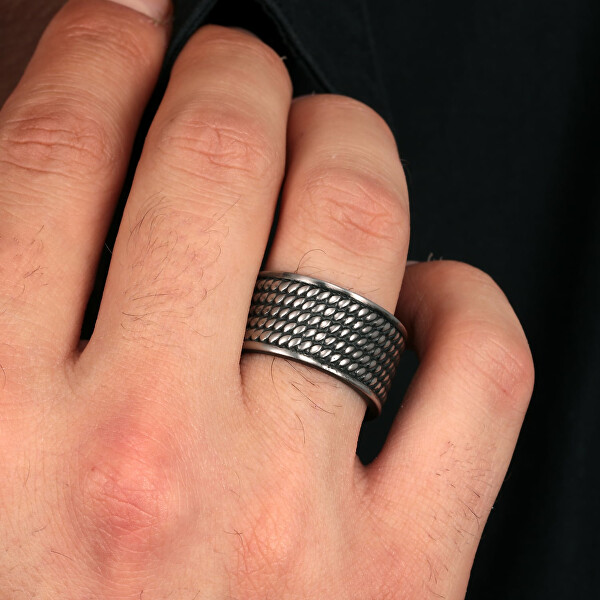 Výrazný ocelový prsten Row SACX14