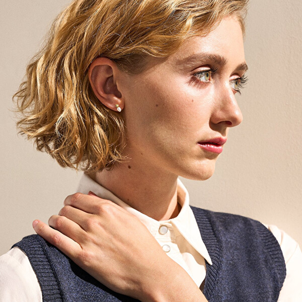 Půvabné náušnice pecky s pravou perlou Agnethe SKJ1881710