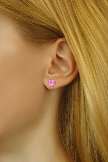 Ezüst fülbevaló rózsaszín szintetikus opállal JJJEBP302004