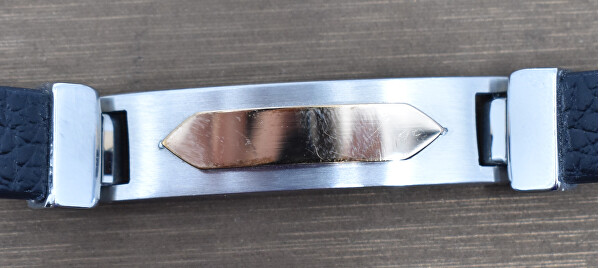 SLEVA - Kožený náramek s ocelovou ozdobou Moody SQH28