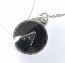 ZĽAVA- Originálny oceľový náhrdelník s písmenom A