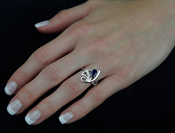 Strieborný prsteň s prírodným zafírom Désir FNJR0673