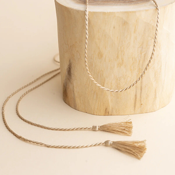 Dlouhá béžová hedvábná šňůrka