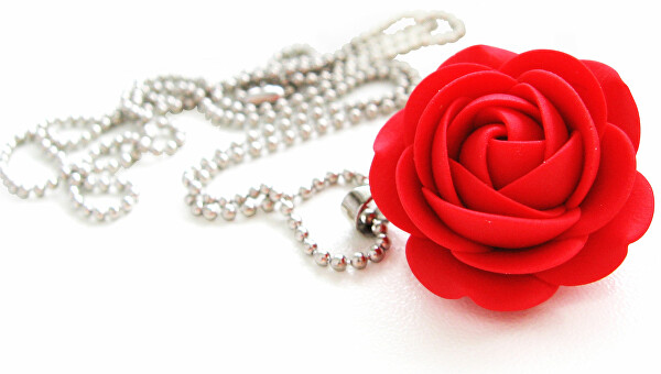 Halskette mit roten Blumen