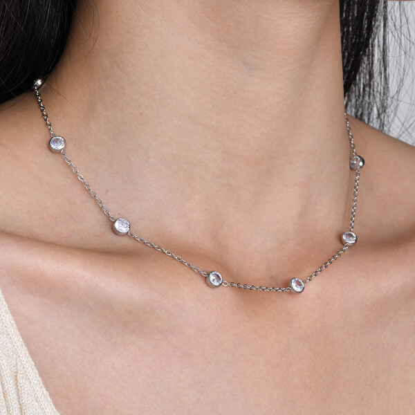 Collana in acciaio con zirconi scintillanti