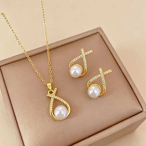 Set elegant de bijuterii placat cu aur (cercei, lănțișor, pandantiv)