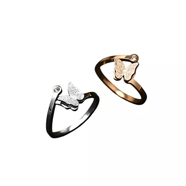 Romantický ocelový prsten s motýlkem