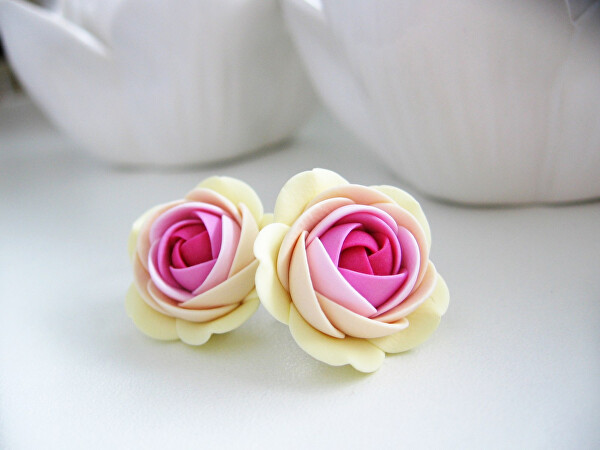 Ružovo-vanilkové visiace náušnice v tvare kvietkov Summer Flower