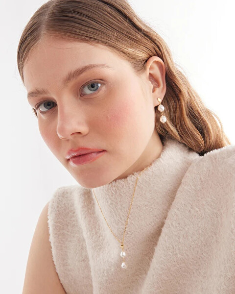 Elegantní pozlacený náhrdelník se syntetickými perlami Sera A5562-00DG