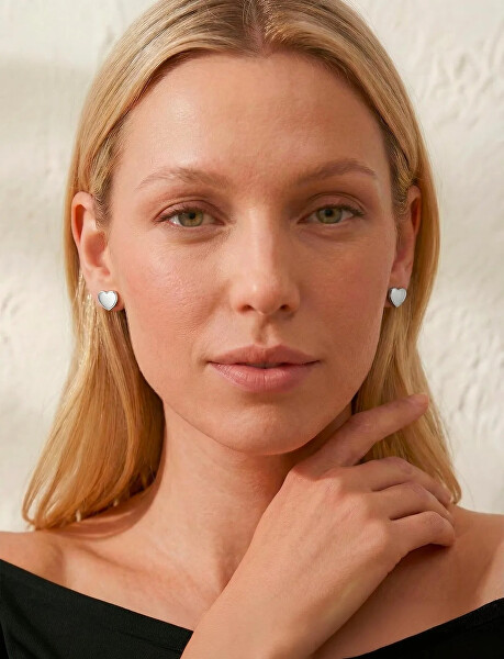Minimalistické náušnice Srdíčka Sophie Heart