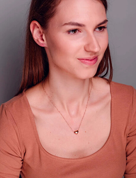 Něžný náhrdelník se srdíčkem Deep Love Rose Gold