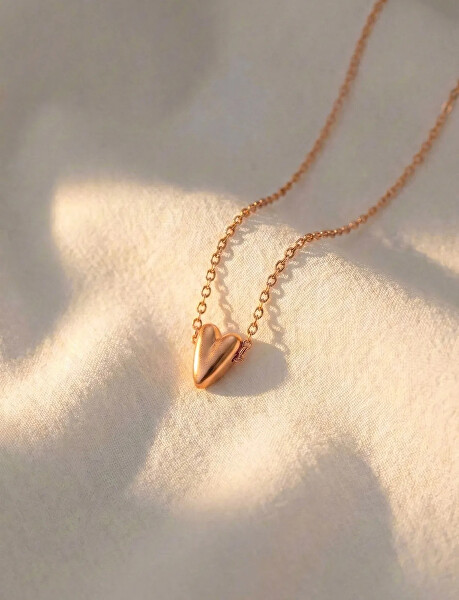 Ocelový náhrdelník s designovým srdcem Amora Rose Gold