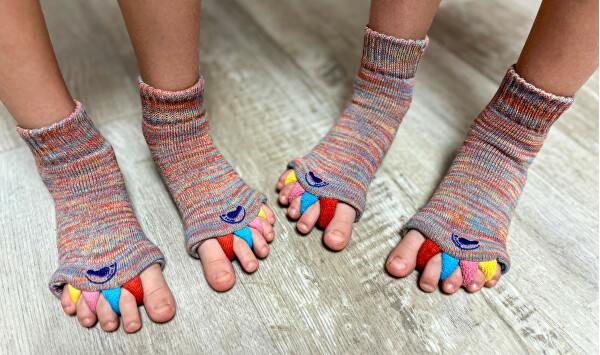 Adjustační ponožky MULTICOLOR dětské