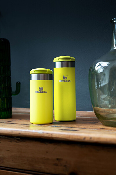 Termohrnek The AeroLight™ Transit Mug 470 ml Electric Yellow