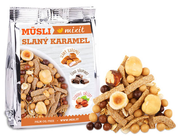 Zobrazit detail výrobku Mixit Pečený Mixit - Slaný karamel & lískové oříšky do kapsy 1 ks, 60 g + 2 měsíce na vrácení zboží