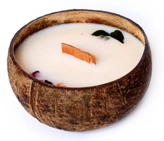 Zobrazit detail výrobku Tropikalia Svíčka z kokosu - vůně Růže